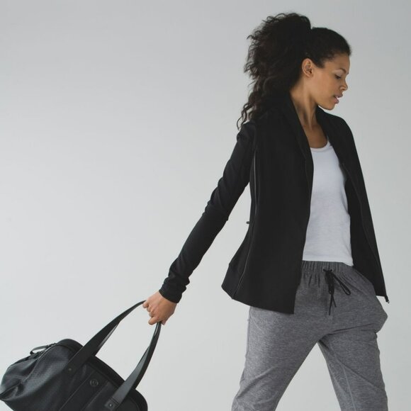 Lululemon Bhakti Yoga Jacket Black Assymetical Double Zipper High Collar Size 6 - Picture 4 of 14